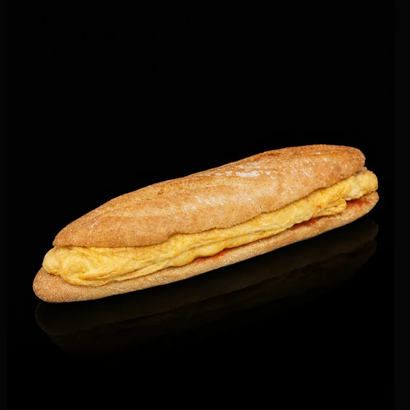 Tortilla a la francesa · Bocatas · Punto Estrella 24h